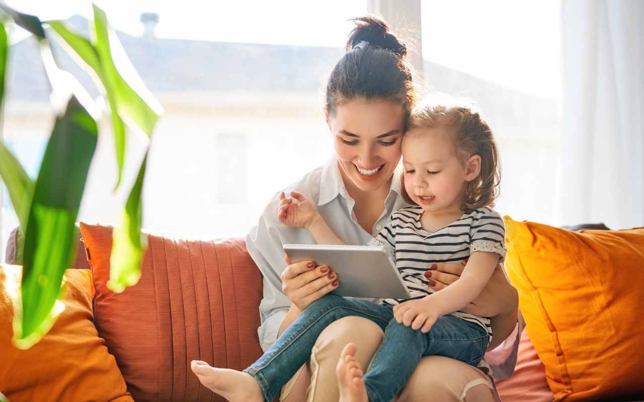 The Digital Parenting Dilemma​ - Moms and Dads Apps