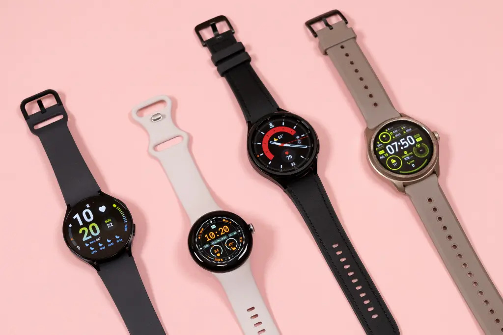 Smart Watches The Modern Touch​