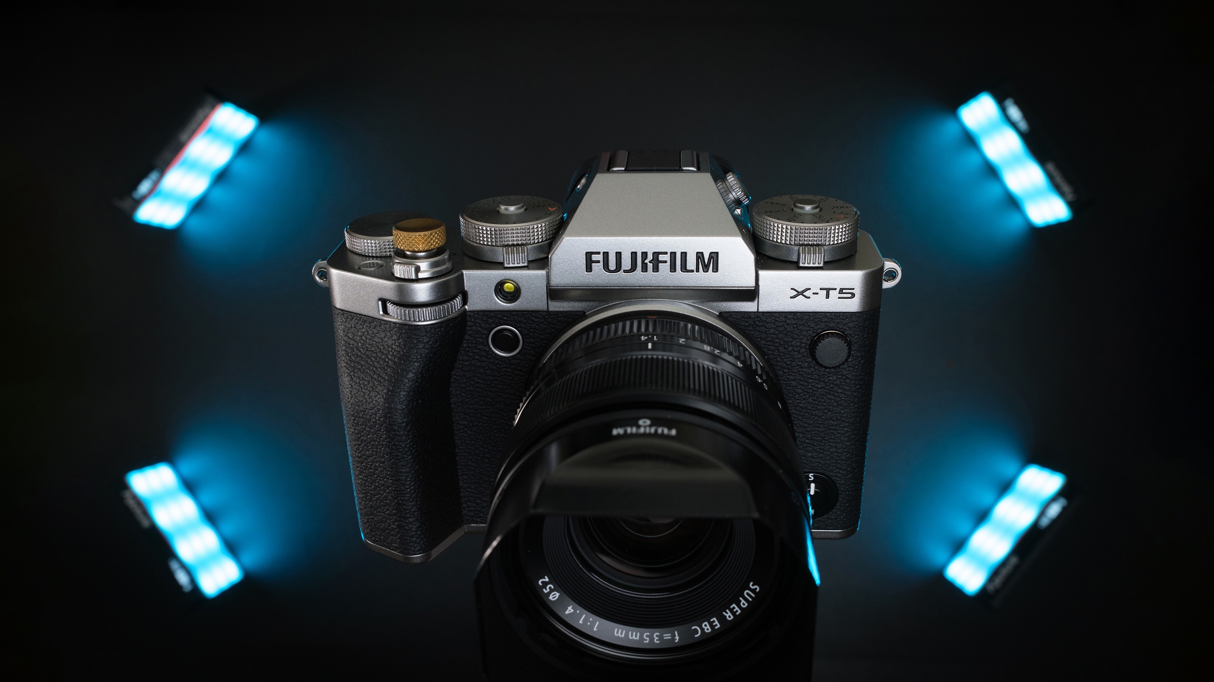 The Versatility and Customization Options of the Fujifilm X T5​